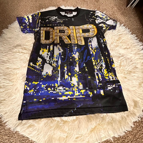 Boys short sleeve “DRIP” shirt Size Medium 10-12 WITH TEAL RHINESTONES ATTACHED - Picture 7 of 7